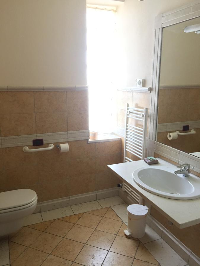 Hotel Ristorante Il Pirata San Vito di Leguzzano Luaran gambar